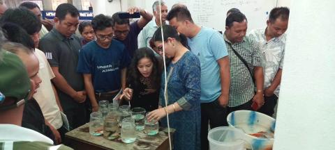 image of Farmers on Ornamental Fish Breeding and Culture image 4